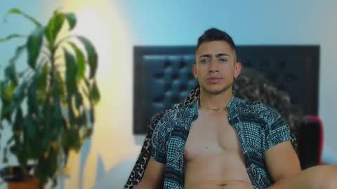 zachpri20 online show from 10.09.25