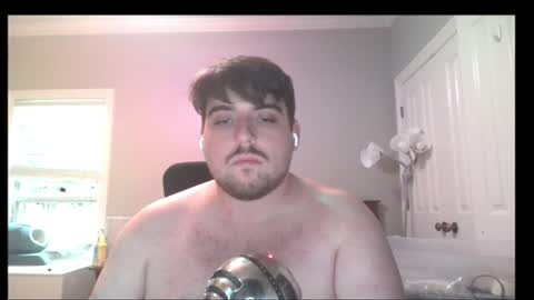 Snapshot of zachs62 chatting on 06.24.26 Zach Shaw online show from 06.24.26