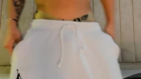 Snapshot of zack_conor chatting on 12.24.24 zack conor online show from 12.24.24