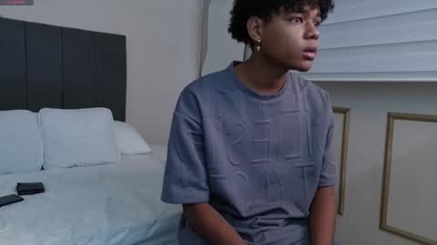 Snapshot of zack_horny19 chatting on 02.19.26 Zack online show from 02.19.26