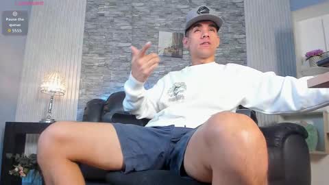 Snapshot of zack_joness10 chatting on 02.15.26 zack_joness10 online show from 02.15.26