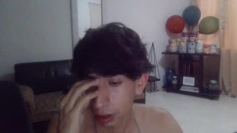 Snapshot of zack_kingg chatting on 12.14.25 Zack King online show from 12.14.25