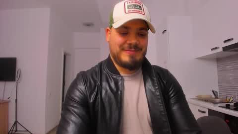 Zack online show from 12.21.25