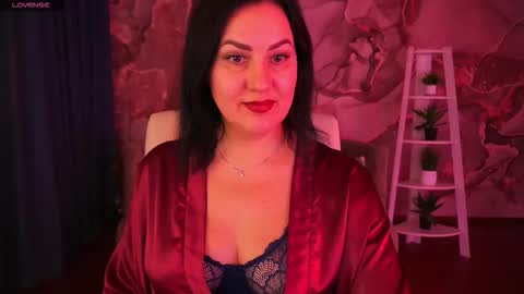 Zafiramoonn online show from 12.16.25