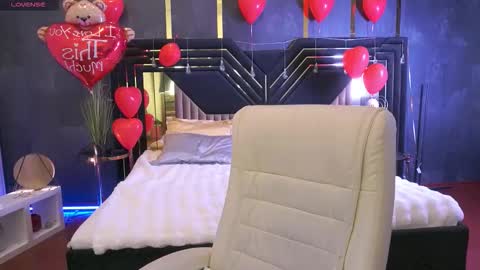 Zafiramoonn online show from 02.18.26