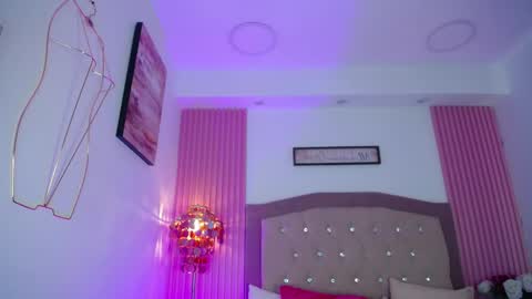 Snapshot of zafiro_cat chatting on 03.01.26 Zafiro online show from 03.01.26