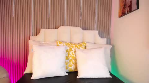 Zafiro online show from 03.18.26