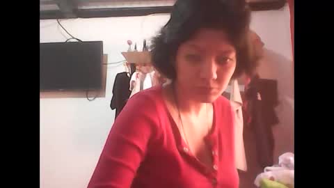 Snapshot of zafiro_rubi chatting on 12.02.25 Zafiro online show from 12.02.25