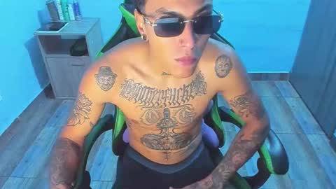 BiG Zafiro online show from 12.16.25