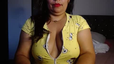 Snapshot of zahi_willx chatting on 11.13.25 Zahi ... wants to play with everyone...yessss online show from 11.13.25