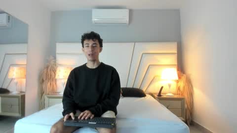 zahir_ashar online show from 10.27.25