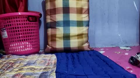 Snapshot of zaidmlake199 chatting on 12.02.25 ZUL online show from 12.02.25