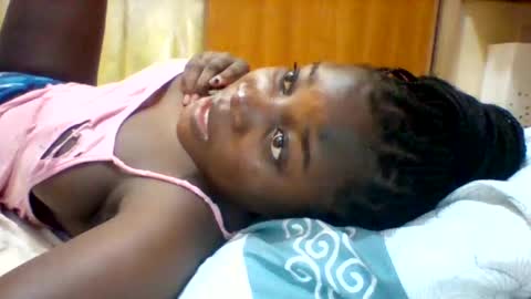 Snapshot of zainxxxx chatting on 03.02.25 zainxxxx online show from 03.02.25