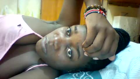 Snapshot of zainxxxx chatting on 03.06.25 zainxxxx online show from 03.06.25