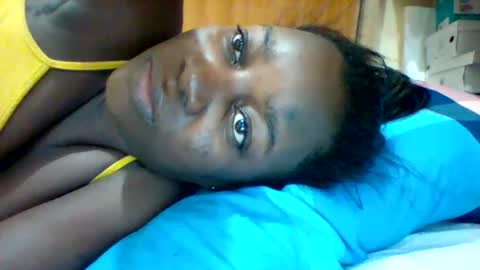 Snapshot of zainxxxx chatting on 09.15.25 zainxxxx online show from 09.15.25