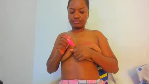 Snapshot of zamara__ chatting on 01.18.25 Zamara online show from 01.18.25