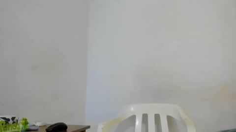 Snapshot of zamara__ chatting on 02.25.25 Zamara online show from 02.25.25