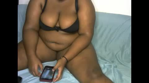 zandile22 online show from 11.23.25