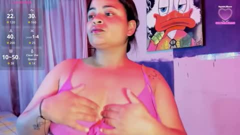 Snapshot of zaphyra18 chatting on 12.16.25 Zaphyra online show from 12.16.25