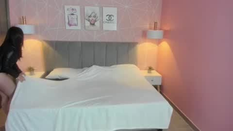 Zara Sweet  online show from 03.24.26