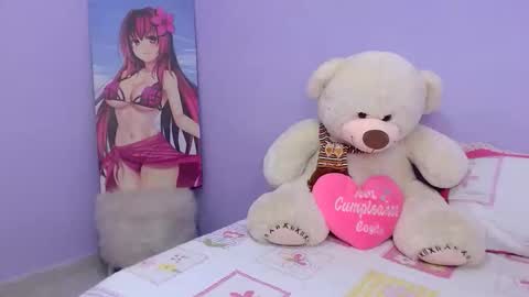 Snapshot of zara_cute18 chatting on 11.14.25 Zara online show from 11.14.25