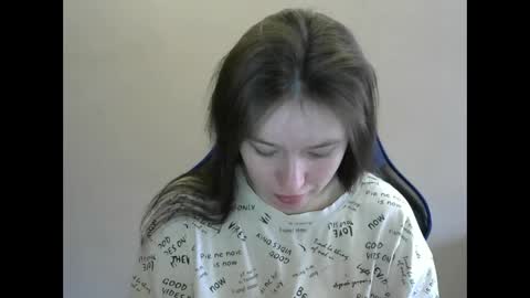 Snapshot of zara_golden chatting on 01.30.25 chaturcum online show from 01.30.25