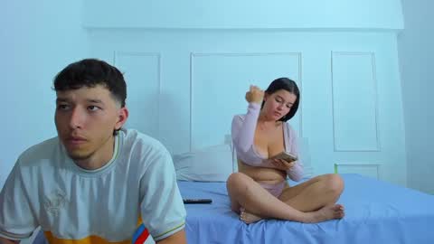 zara_n_kai online show from 09.17.25