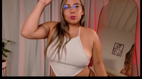 Zara Nova online show from 01.11.26