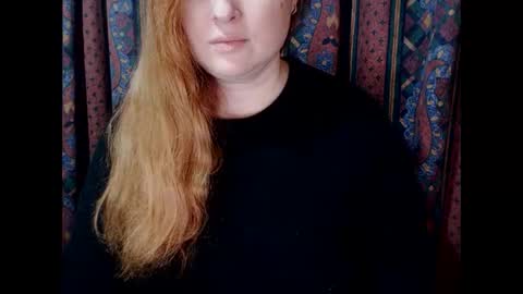 Kate. if im not here im here foxy red333 online show from 12.17.24