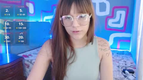 Snapshot of zara_sin chatting on 10.06.25 Zara online show from 10.06.25