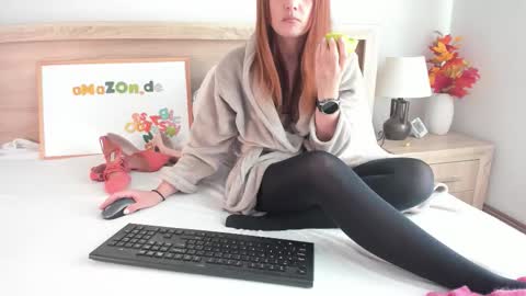 Snapshot of zaraagnes chatting on 11.05.25 Agnes online show from 11.05.25