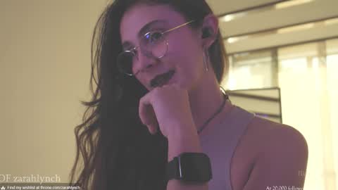 Snapshot of zarahlynch chatting on 10.27.25 Miss Lynch Next show 2911 online show from 10.27.25