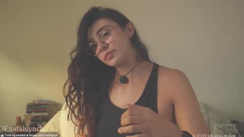 Snapshot of zarahlynch chatting on 11.01.25 Miss Lynch Next show 2911 online show from 11.01.25