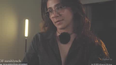 Snapshot of zarahlynch chatting on 11.08.25 Miss Lynch Next show 2911 online show from 11.08.25