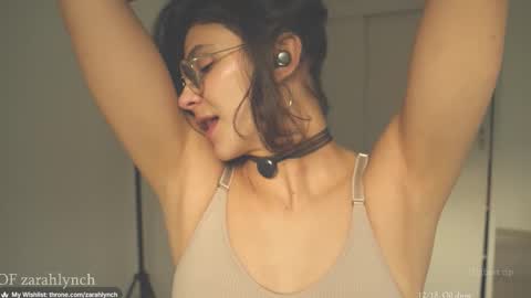 Snapshot of zarahlynch chatting on 12.14.25 Miss Lynch Next show 2911 online show from 12.14.25