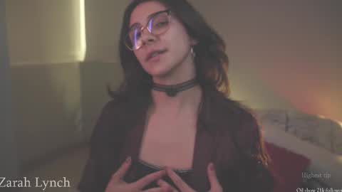 Miss Lynch   Next show  2911 online show from 01.12.26