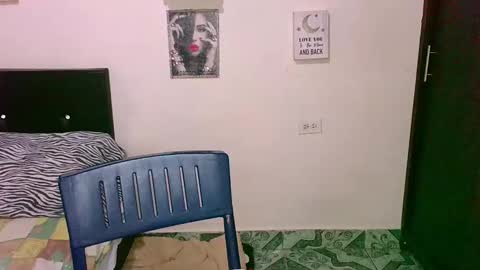 Snapshot of zaray_45bella chatting on 02.09.26 zaray online show from 02.09.26