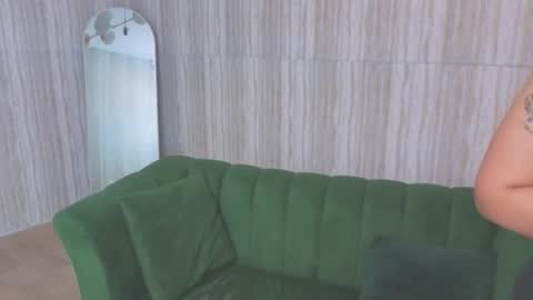 Isabella online show from 02.06.26