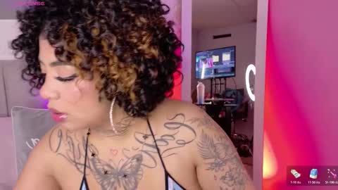 zaya_1 online show from 11.24.25