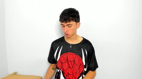 Snapshot of zayn_blaze chatting on 09.13.25 zayn_blaze online show from 09.13.25