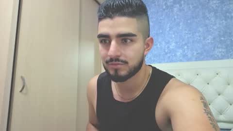 Snapshot of zayn_maximoff chatting on 11.14.25 ZAYN MAXIMOFF online show from 11.14.25