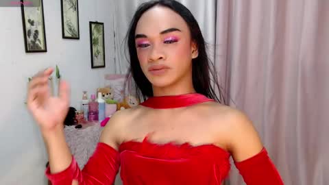 zaynelustts online show from 12.20.25