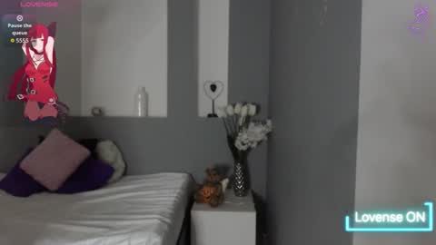 Karolyne online show from 11.27.25