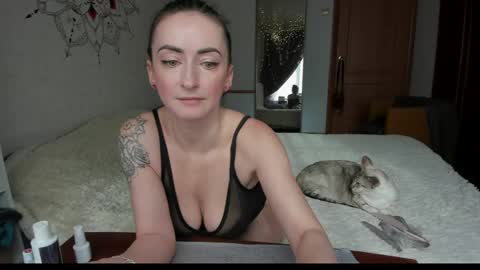 Snapshot of zefir_ka_art chatting on 03.31.26 ZefirkaKsu online show from 03.31.26