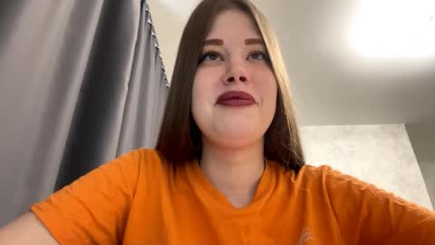 Snapshot of zenacusatis chatting on 02.07.26 Sindy online show from 02.07.26