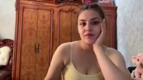 Snapshot of zenaidamunguia chatting on 07.12.26 Mira online show from 07.12.26