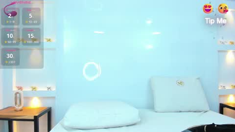 Snapshot of zenda_evans chatting on 02.10.25 Zenda Evans online show from 02.10.25