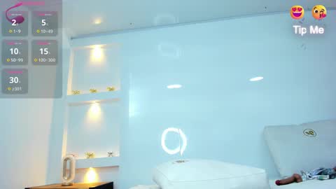 Snapshot of zenda_evans chatting on 02.22.25 Zenda Evans online show from 02.22.25