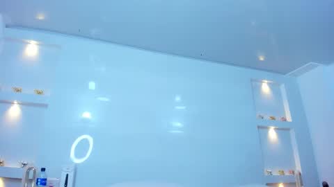 Snapshot of zenda_evans chatting on 11.13.25 Zenda Evans online show from 11.13.25