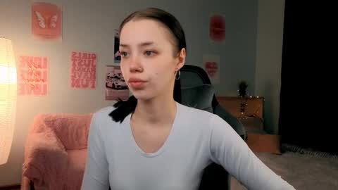 Snapshot of zeneexe chatting on 02.27.26 Lara online show from 02.27.26